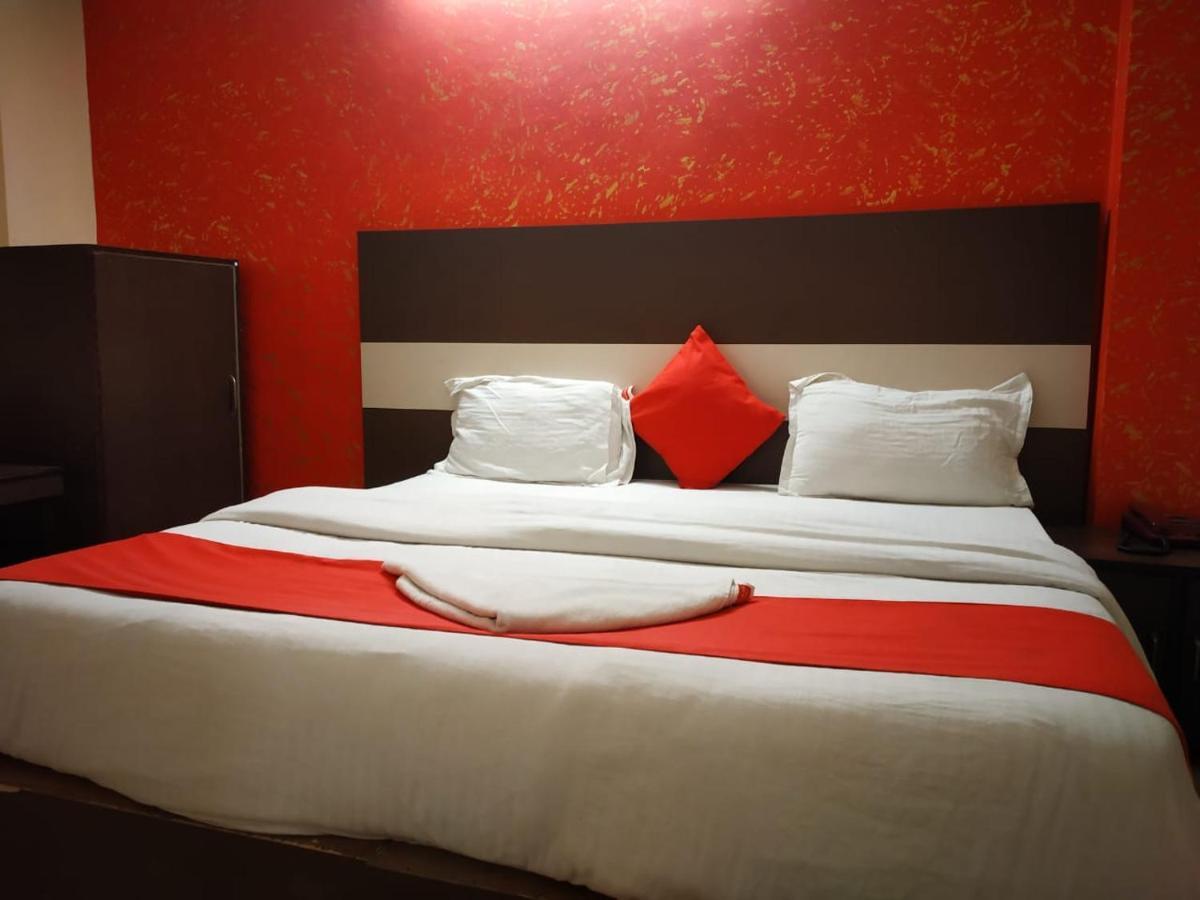 Aerocity Grand New Delhi Exterior photo